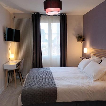 Les Chambres De La Vallee Argentonnay Extérieur photo